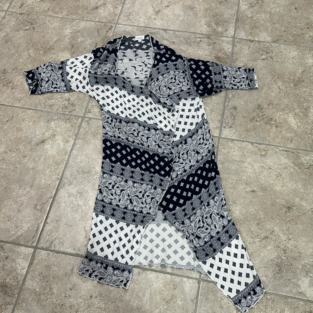 LuLaRoe Shirley
